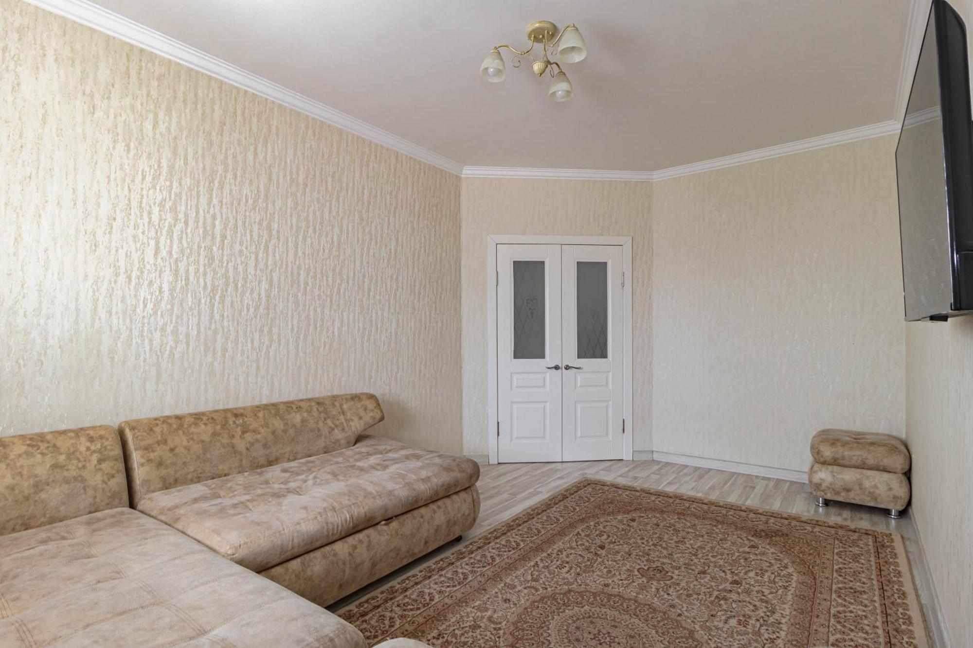 Apartments 7 Я-14 Nur-Sultan  Exterior photo